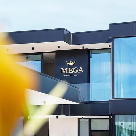 Βίλα Mega Luxury