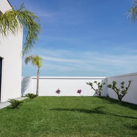 ヴィラ Mega Luxury Rrushkull (Durres)