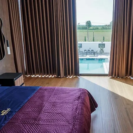 Mega Luxury