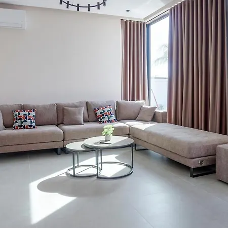 Mega Luxury ヴィラ *