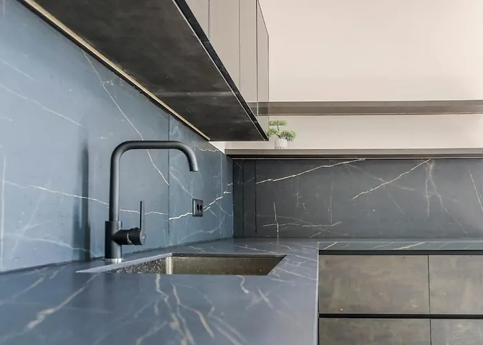 Mega Luxury * Rrushkull (Durres)